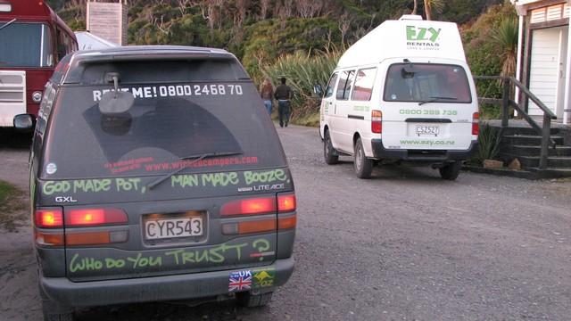 2007-06-16 NZ Haast, Franz Josef IMG_0034 A couple of the less flamboyant camper vans